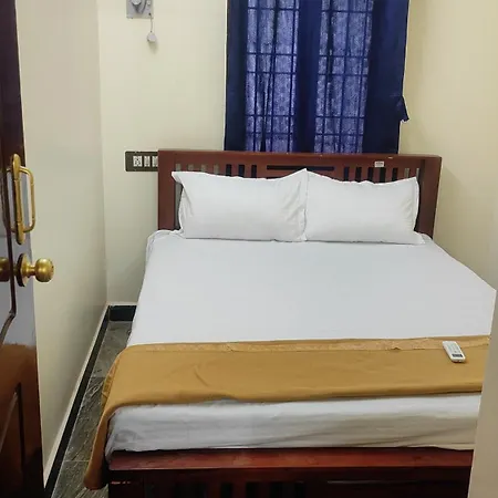 Rr Home Stay Pondicherry Exterior photo