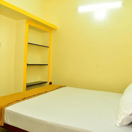 Rr Home Stay Pondicherry Exterior photo