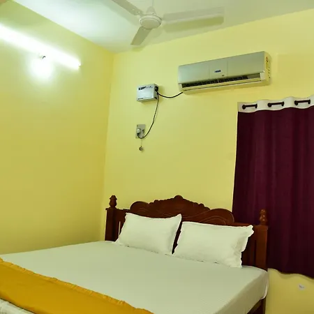 Rr Home Stay Pondicherry Exterior photo