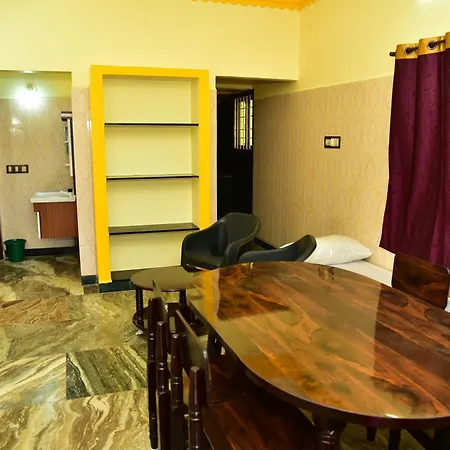 Rr Home Stay Pondicherry Exterior photo