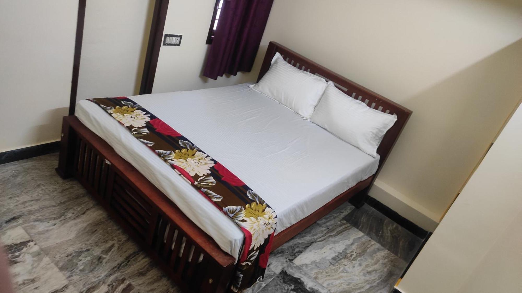 Rr * Pondicherry